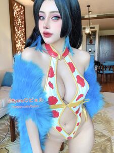 ボアサロメ水着 - ビョル