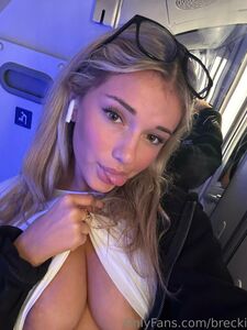 Breckie Hill OnlyFans Sammlung