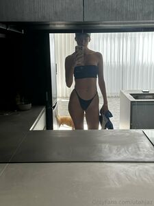 Utahjaz sexy babe foto OnlyFans