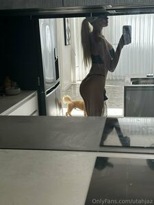 Utahjaz sexy babe foto OnlyFans