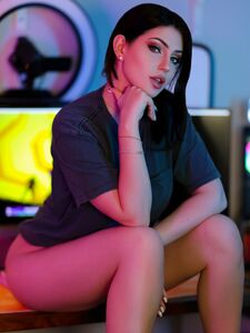 djarii的新OnlyFans专辑