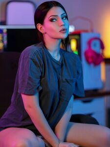 djarii的新OnlyFans专辑