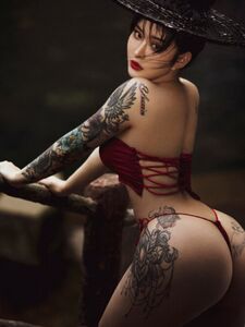 Hitomi Songyuxin Aka Syx_hitomi ヌードの胸と大きなお尻 Onlyfansのリーク写真