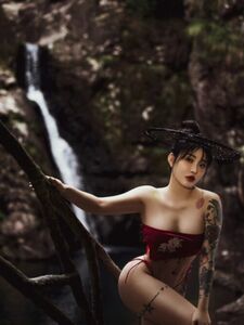 Hitomi Songyuxin Aka Syx_hitomi Seios nus e grande bunda Fotos vazadas do Onlyfans