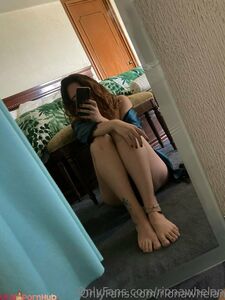 Rionawhelan ヌードの胸とお尻のリーク Onlyfans アルバム