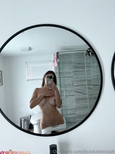 Natalie Roush Chuveiro Nu Seios E Bumbum Provocando Fotos Vazadas Do Onlyfans Pagas