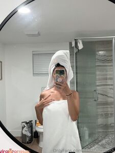 Natalie Roush Chuveiro Nu Seios E Bumbum Provocando Fotos Vazadas Do Onlyfans Pagas