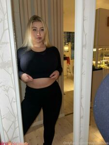 Missparaskeva Nude Boobs Seethrough And Booty Onlyfans Leaks Photos