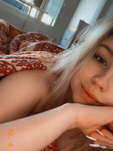 Missparaskeva Nude Boobs Seethrough And Booty Onlyfans Leaks Photos