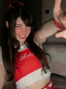 Belle Delphine Lindas selfies de laptop Álbum de filtraciones de Onlyfans