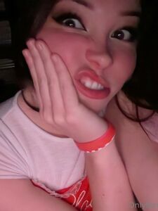 Belle Delphine Lindas selfies de laptop Álbum de filtraciones de Onlyfans