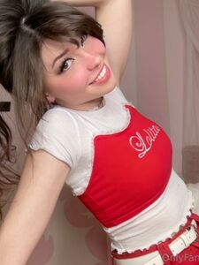 Belle Delphine Lindas selfies de laptop Álbum de filtraciones de Onlyfans