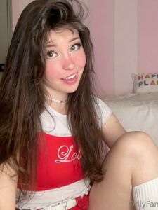Belle Delphine Lindas selfies de laptop Álbum de filtraciones de Onlyfans