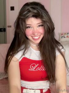 Belle Delphine Lindas selfies de laptop Álbum de filtraciones de Onlyfans