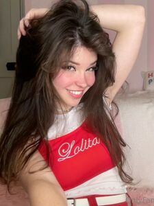 Belle Delphine Lindas selfies de laptop Álbum de filtraciones de Onlyfans