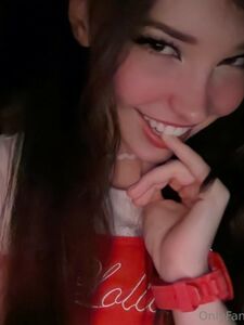 Belle Delphine Lindas selfies de laptop Álbum de filtraciones de Onlyfans