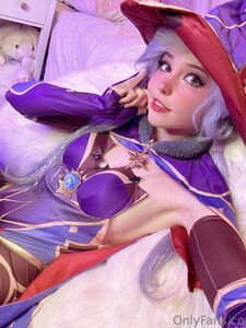 Belle Delphine Mona Cosplay Nude Pussy Rides Dildo Onlyfans Leaks Photos