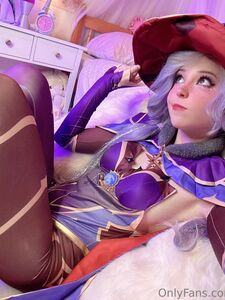 Belle Delphine Mona Cosplay Nude Pussy Rides Dildo Onlyfans Leaks Photos