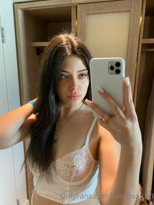 Vanessa.Rhd Утренний сексуальный селфи утекшие фото ONLYFANS