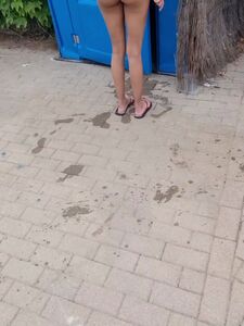 Hari De Lopo | Yoharis De Lopo Portapotty pussy play