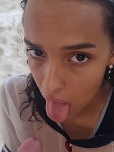 Hari De Lopo | Yoharis De Lopo Public Beach Picss