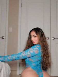 Ms Sethi Onlyfans 巨型裸照合集