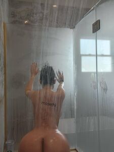 Ms Sethi Onlyfans 巨型裸照合集