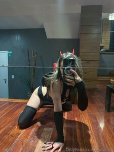 Mewslut Mega OnlyFans Leak