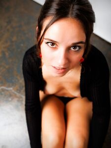 Super cute KillTony comedian Leyla Ingalls go follow and show some love!