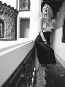 Tana Mongeau Lesbian Onlyfans Set Leaked