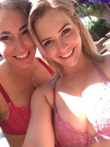 Vazamentos da última foto nua de Mia Malkova no Onlyfans