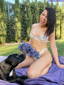 adrianachechik Onlyfans 最新裸照泄露