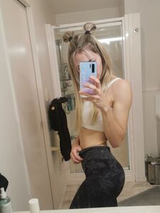alicenz Onlyfans 最新裸体照片泄漏