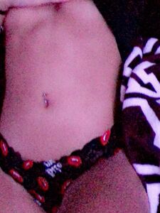 克拉丽莎的Snapchat裸照泄露