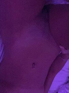 克拉丽莎的Snapchat裸照泄露