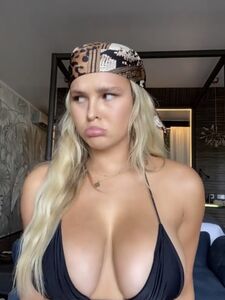 Kinsey Wolanski'nin Onlyfans'taki Son Çıplak Fotoğraf Sızıntıları