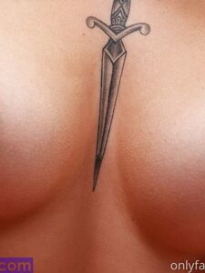 BellaLuna Onlyfans最新裸体照片泄露