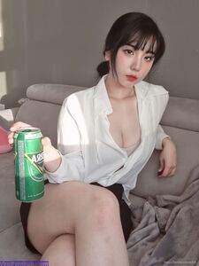 Echih Onlyfans最新裸体照片泄露