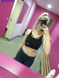 Vazamentos da última foto nua de Shyphoebe no Onlyfans