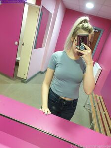 Vazamentos da última foto nua de Shyphoebe no Onlyfans