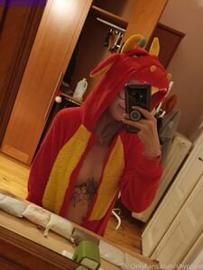 Vazamentos da última foto nua de Shyphoebe no Onlyfans