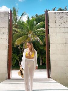 Kinsey Wolanski Exclusive Onlyfans Leaked Nudes