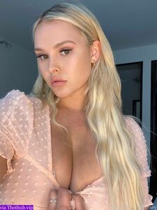 Kinsey Wolanski Exclusive Onlyfans Leaked Nudes