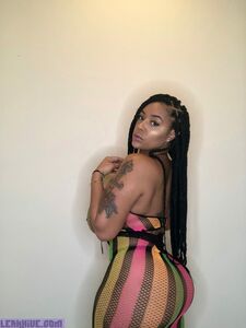 Creolebarbie 限定 OnlyFans 流出ヌード