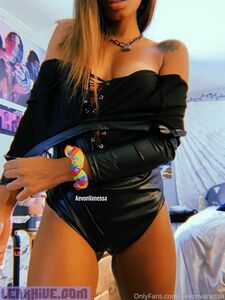 AevonVanessa 限定 OnlyFans 流出ヌード