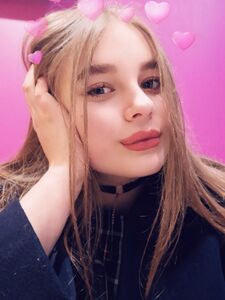 Lucy Laistner exklusive OnlyFans geleakte Nacktbilder