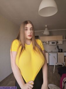 Lucy Laistner exklusive OnlyFans geleakte Nacktbilder