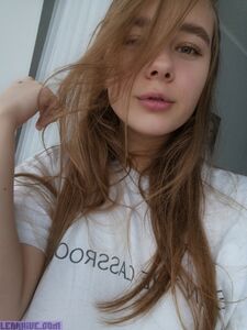 Lucy Laistner exklusive OnlyFans geleakte Nacktbilder