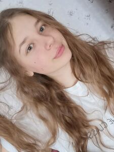 Lucy Laistner exklusive OnlyFans geleakte Nacktbilder