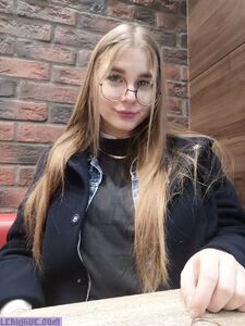 Lucy Laistner exklusive OnlyFans geleakte Nacktbilder